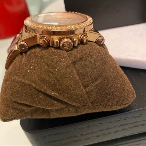 Michael Kors | Women’s Dylan Rose Gold Tone MK-5412 Watch Stainless Steel - Picture 5 of 12